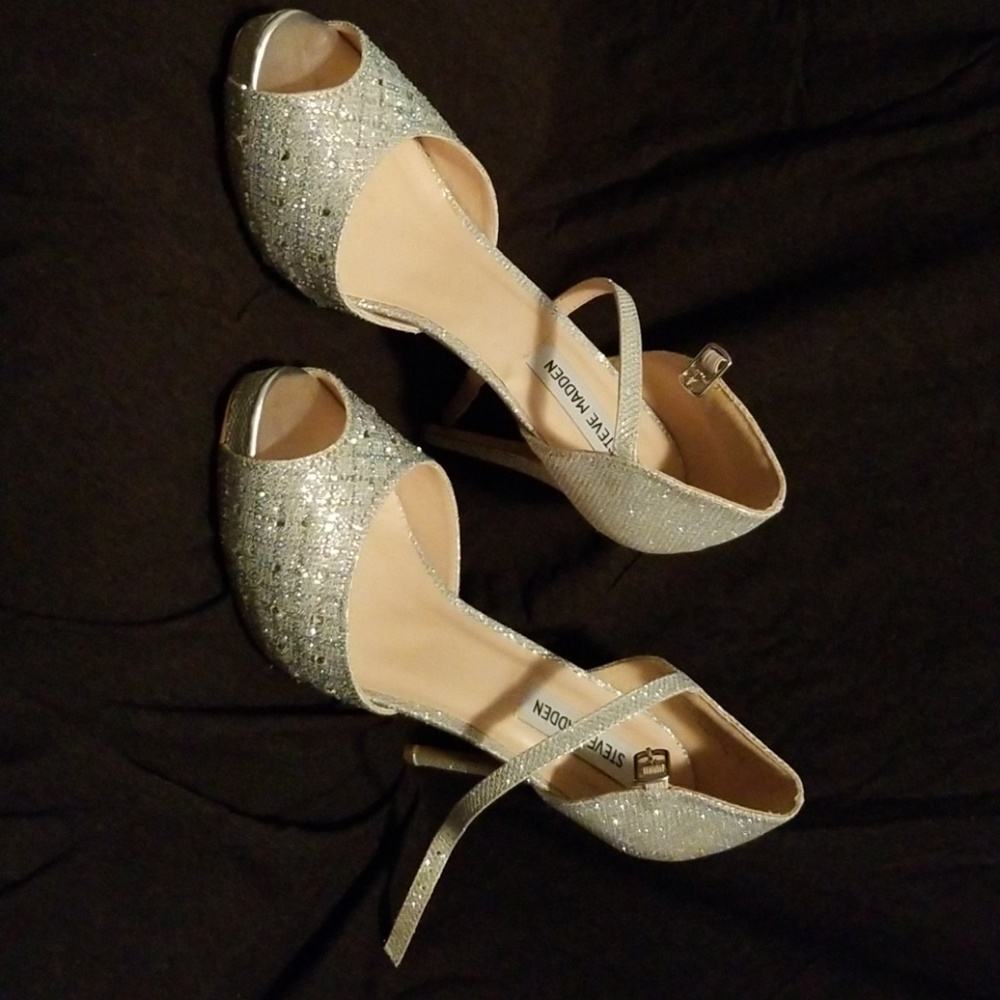 Sparkle platform stilettos